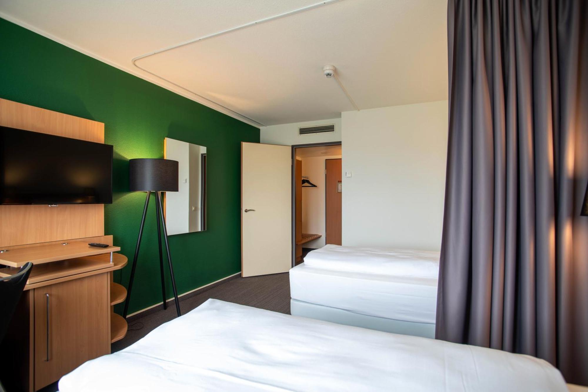 Best Western Conference Airporthotel Frankfurt Moerfelden Exteriör bild