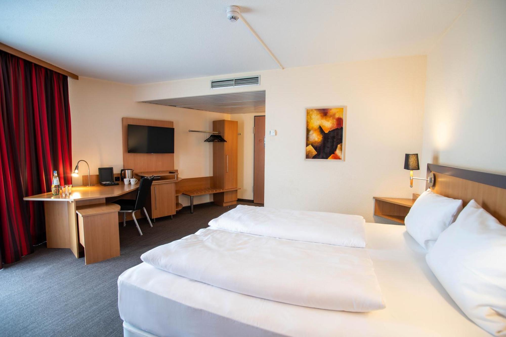 Best Western Conference Airporthotel Frankfurt Moerfelden Exteriör bild