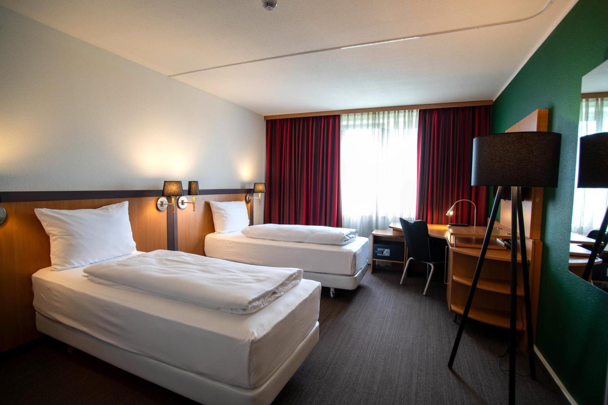 Best Western Conference Airporthotel Frankfurt Moerfelden Exteriör bild