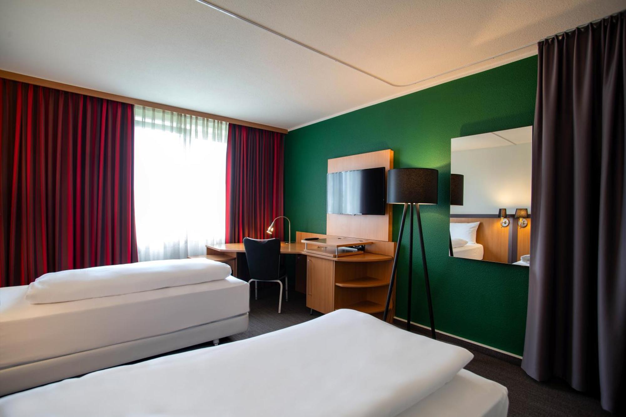 Best Western Conference Airporthotel Frankfurt Moerfelden Exteriör bild